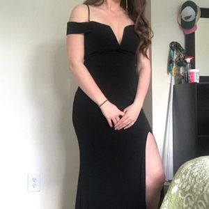 Sleek, Black, off shoulder gown